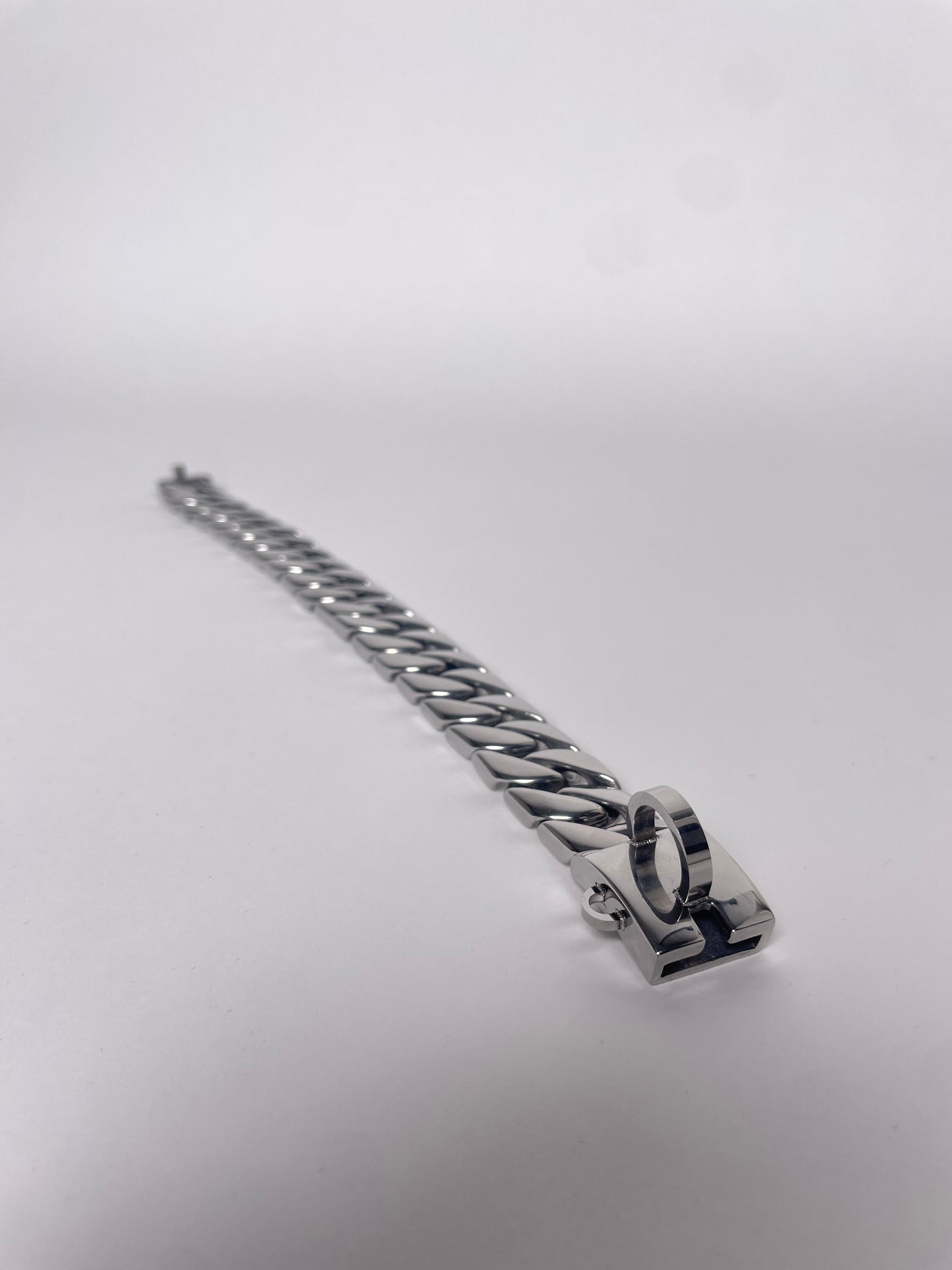 Das klassische Montaé Halsband